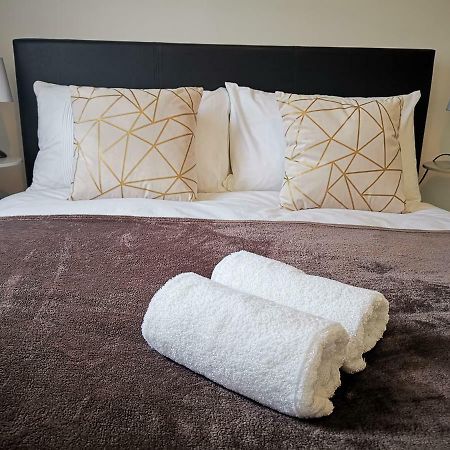 Serviced Apartment /Excel/ Olympic City/ O2 Arena Londra Dış mekan fotoğraf
