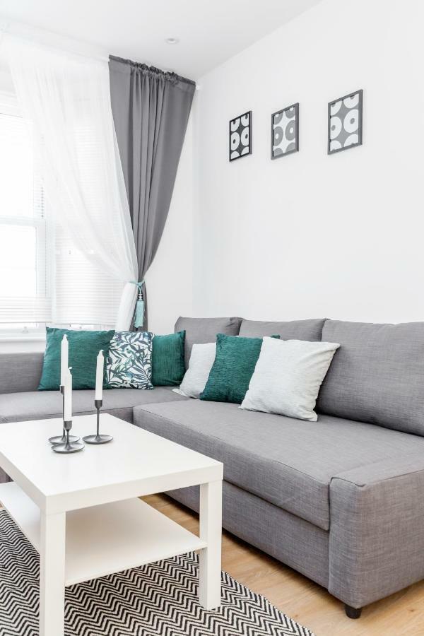 Serviced Apartment /Excel/ Olympic City/ O2 Arena Londra Dış mekan fotoğraf