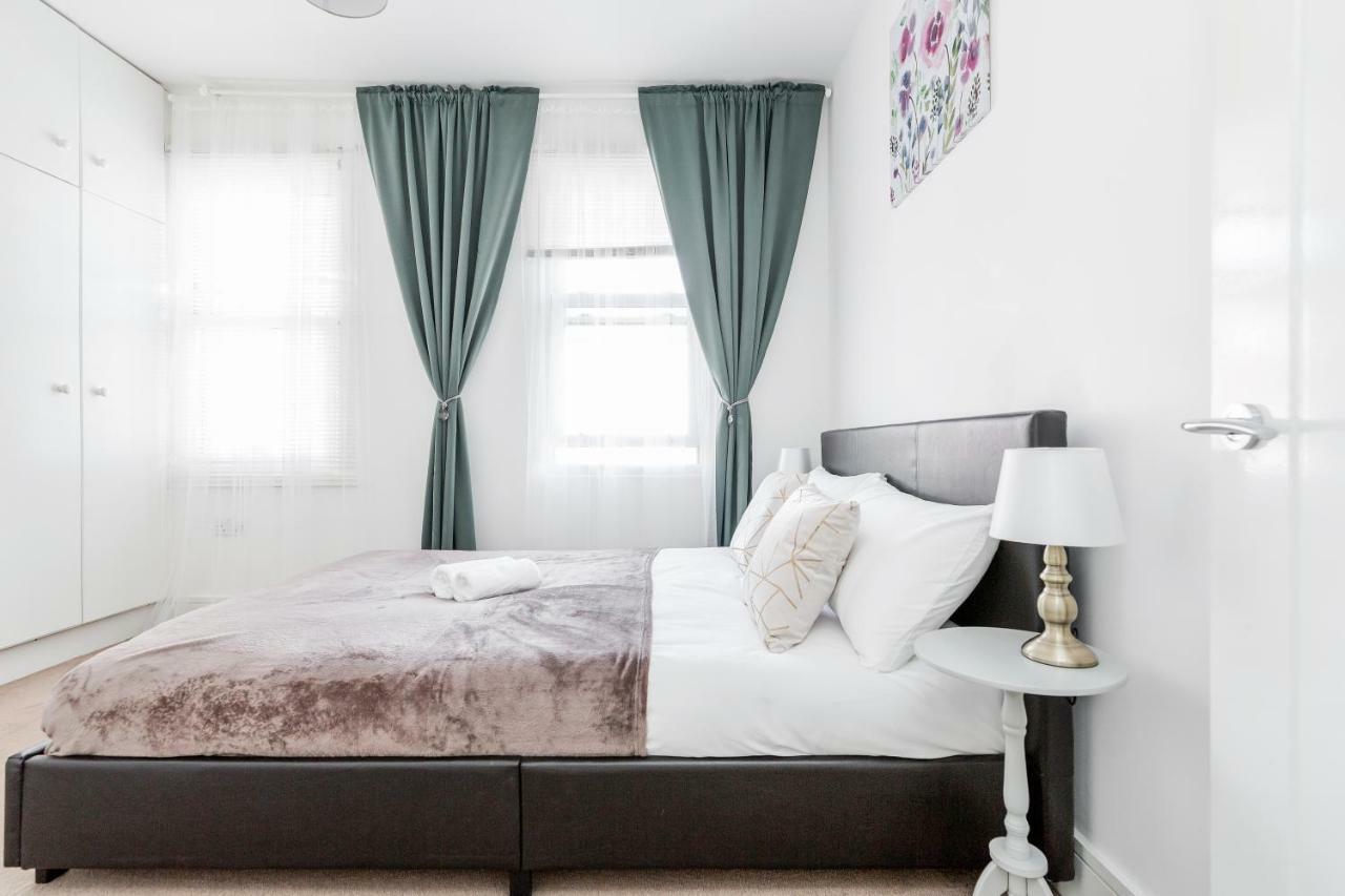 Serviced Apartment /Excel/ Olympic City/ O2 Arena Londra Dış mekan fotoğraf
